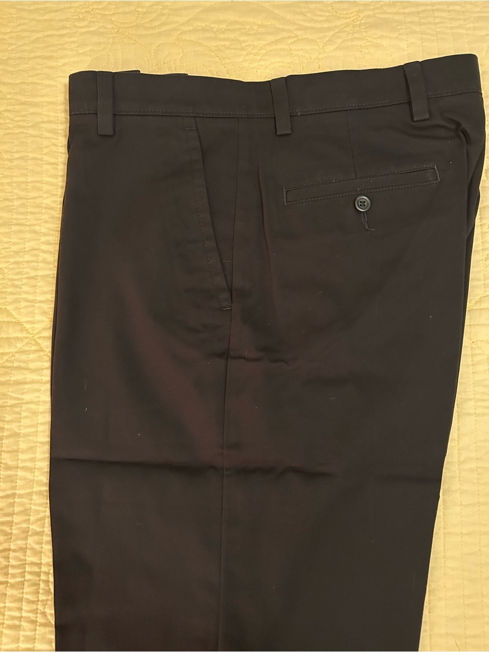 Dockers Black Easy Khaki Classic Fit Men’s Chinos - Picture 6 of 10